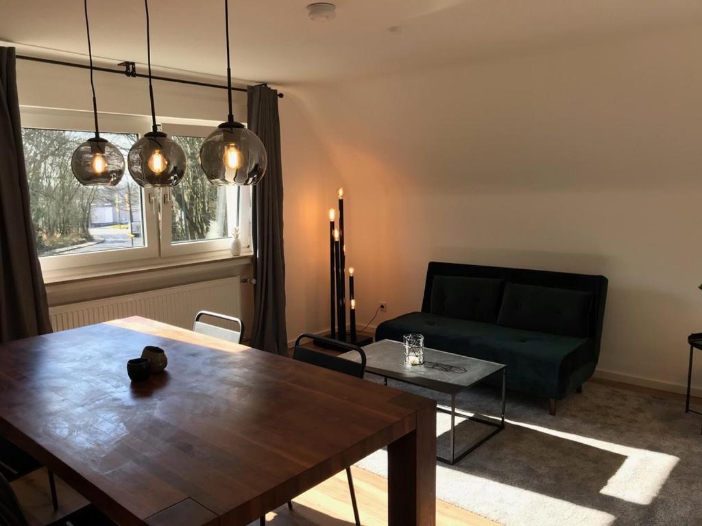 Apartment Frankfurt, top renoviert, 65qm DG Bergisch Gladbach Buitenkant foto